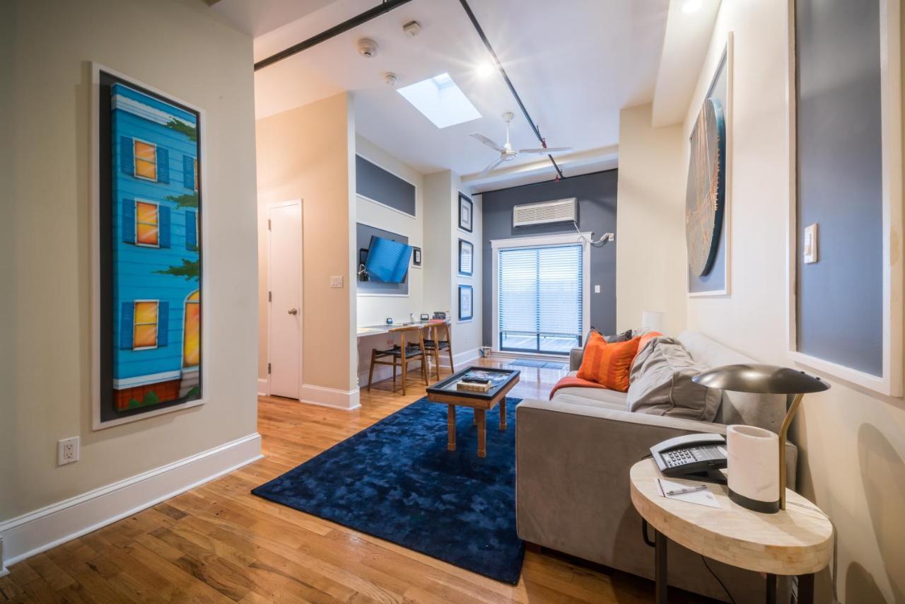 Two Bedroom Penthouse Roof Deck,997823946:JPEG