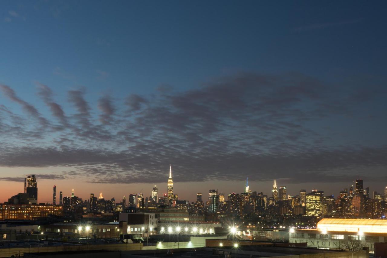 Penthouse Loft Roof Deck,997868511:JPEG